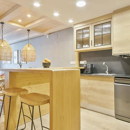 Luderna - Triplex Deth Tiller Apartment